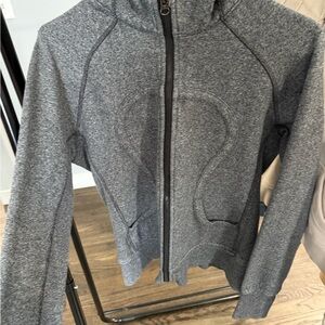 Lululemon scuba sweatshirt! Used. Size 10